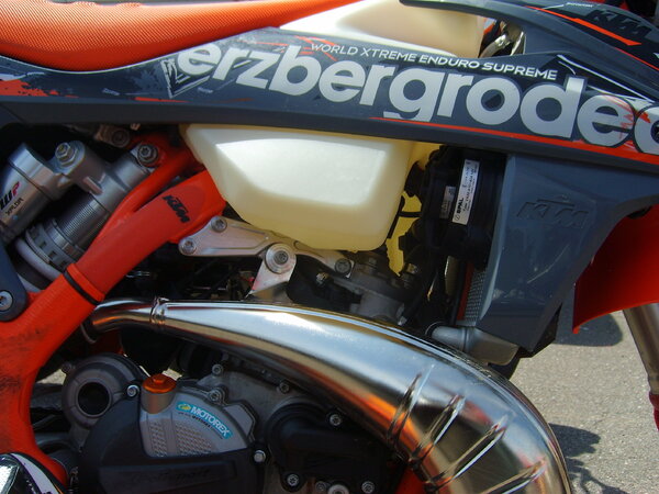 S6001427.JPG