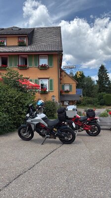 2E7B98ED-A097-40A9-BA22-81CA348A07C6.jpeg