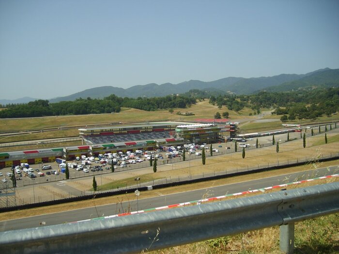 S6001524.JPG